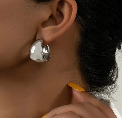 D-07 Hoop Earrings 25mm Golden & Silver Glossy Shine Earrings, Light Weight for Ladies / Girls / Women / Artificial Jewelry.