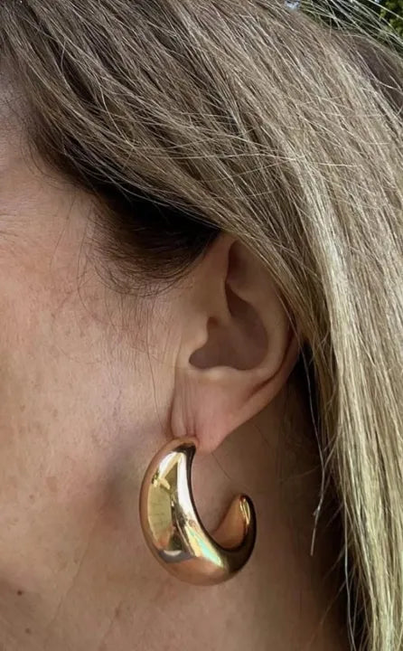HPE-121 Hoop Earrings 30mm, Glossy Shine Earrings, Stylish Fashion Light Weight Chunky Funky Long Earing, for Ladies / Girls / Women / Fancy & Elegant Artificial Jewelry
