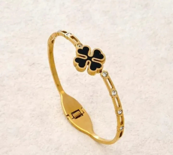 GK-021 Golden Karra with 1 Mid Size Leaf, Openable Arm Bangle, Premium Quality, Beautiful Shiny Elegant, Stainless Steel Arm Bangle.