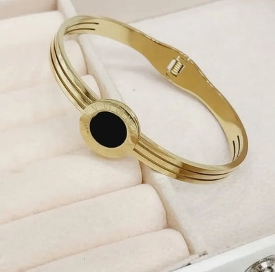 GK-016 Golden Karra with Single Black Circle, Openable Arm Bangle, Premium Quality, Beautiful Shiny Elegant, Stainless Steel Arm Bangle.